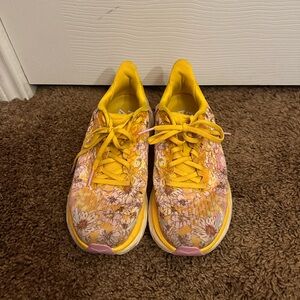 Hoka x FP Movement Floral Clifton 8’s